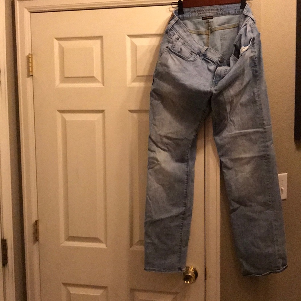 AEO jeans